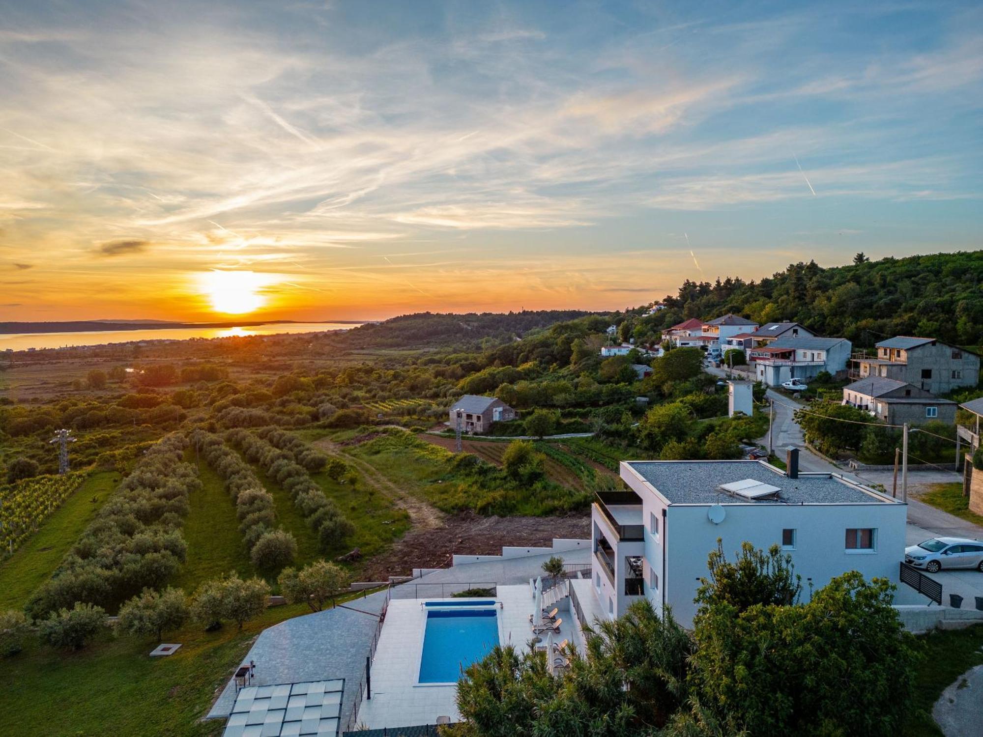 Villa Suton Zadarvillas Podvrsje Екстер'єр фото